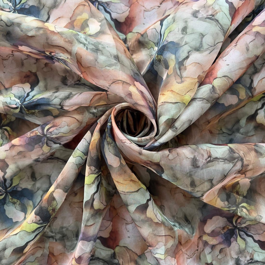 Tabby silk texture print style