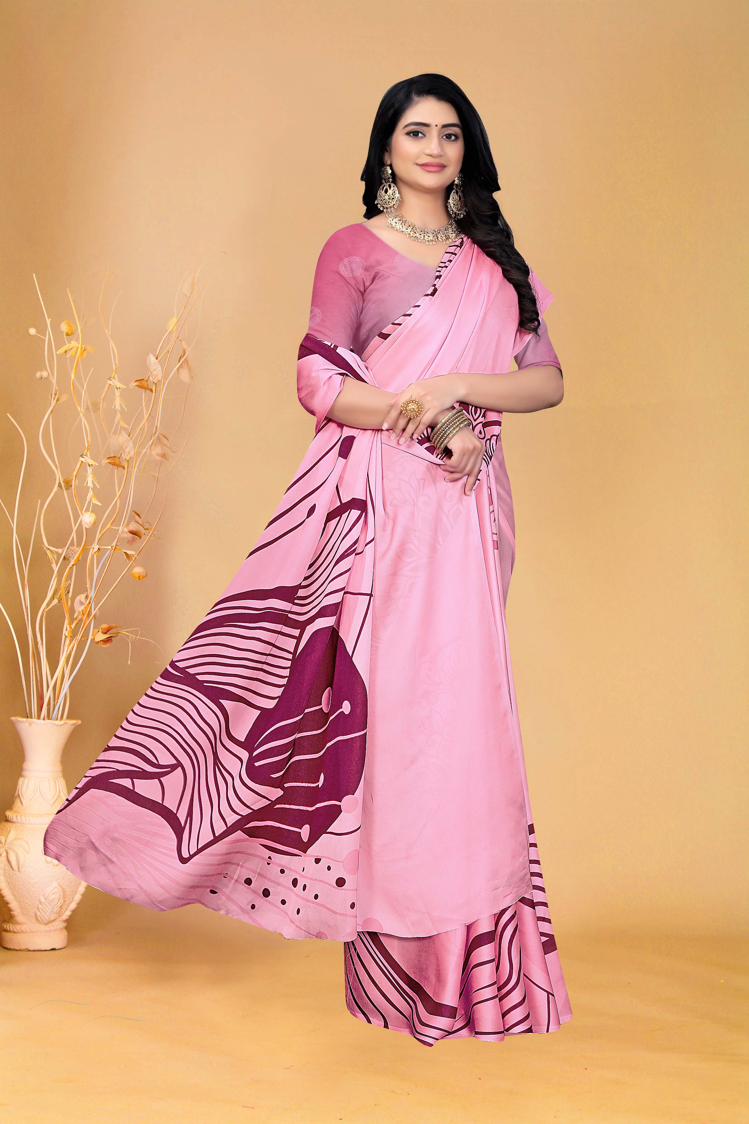 Elegant Pink Floral Printed Saree with Matching Blouse