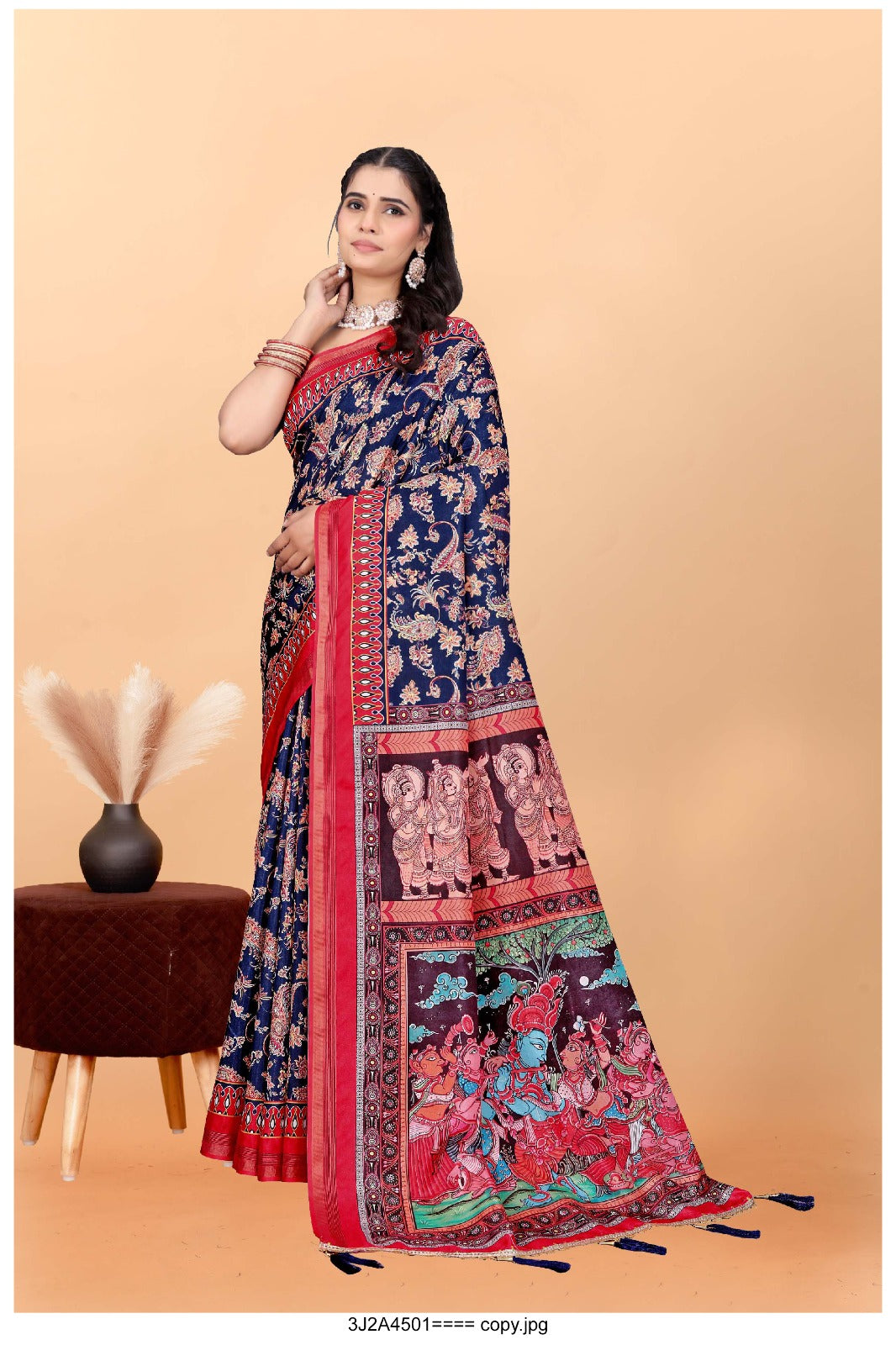 Heritage Charm: Ethnic Silk Saree with Mythological Pallu