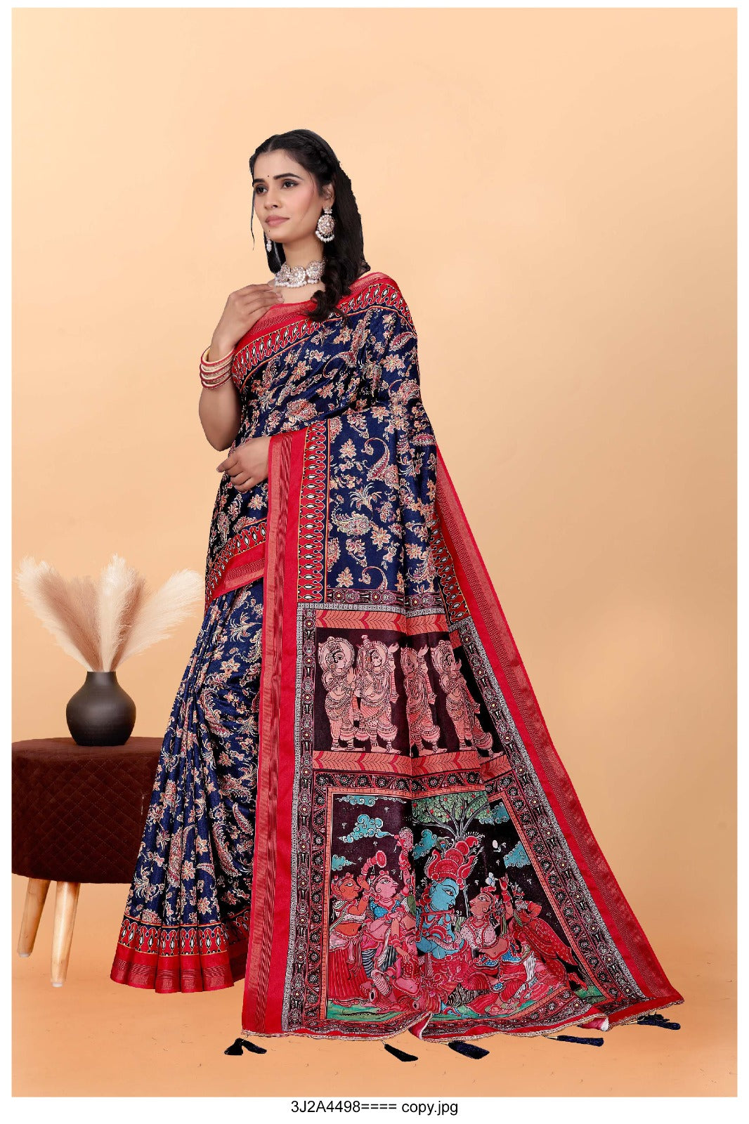 Heritage Charm: Ethnic Silk Saree with Mythological Pallu