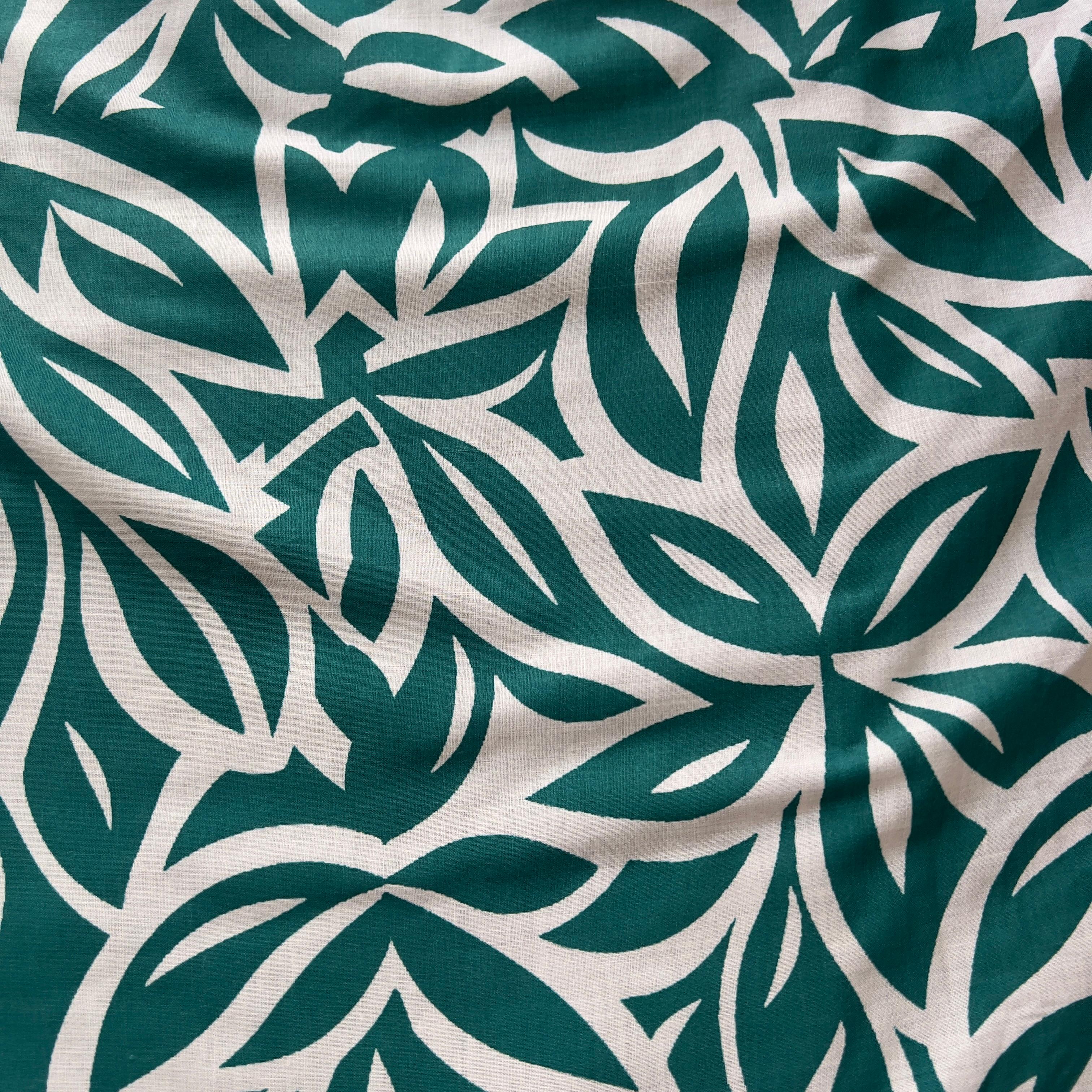 Leaf style floral print on cambric